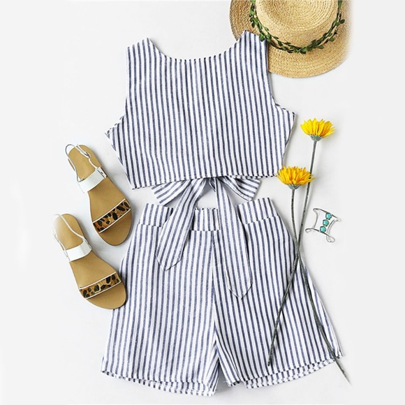 Striped Two Piece Open Back Crop top with Shorts - Picture 1 of 5